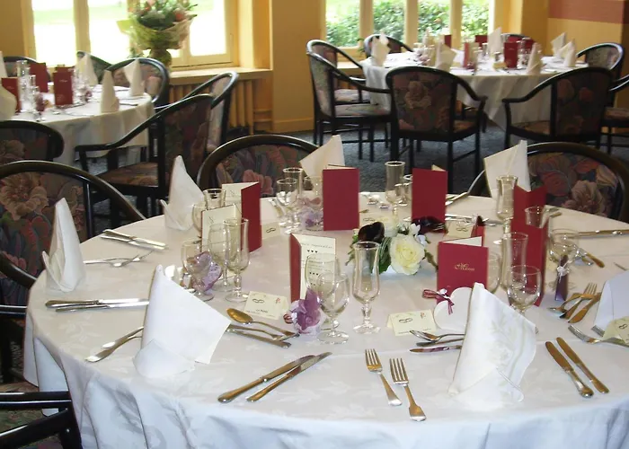 Hotel Restaurant Du Parc De La Colombiere